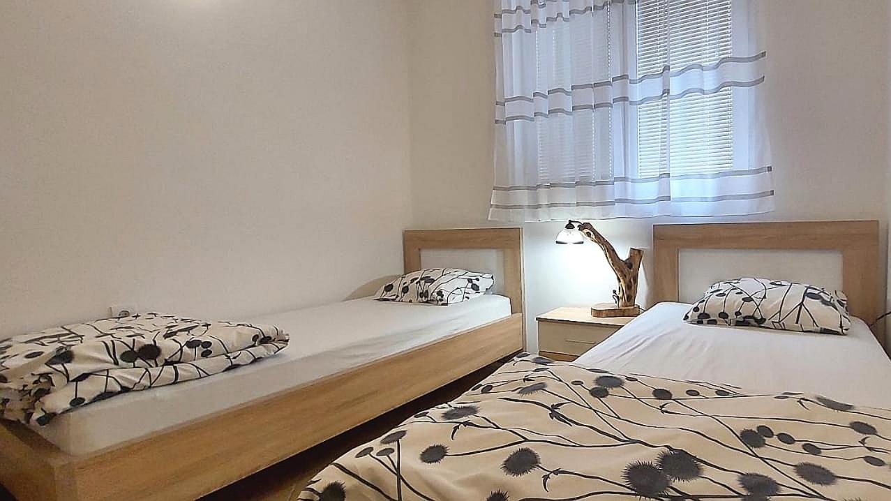 D & S Family Apartments Budva Eksteriør billede